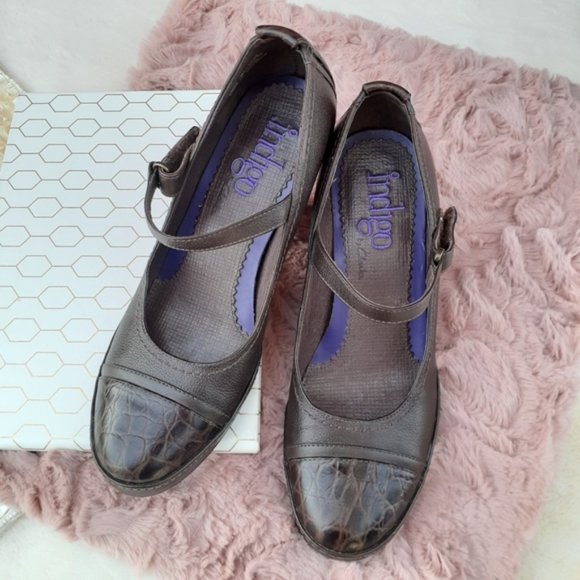 Clarks Vintage Mary Jane Pinup Pumps Retro Comfort Heels Granny Aestethic 6 - Picture 3 of 8